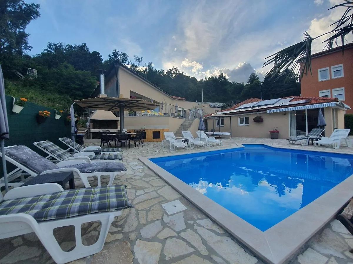 Apartments Kroatien ロヴラン