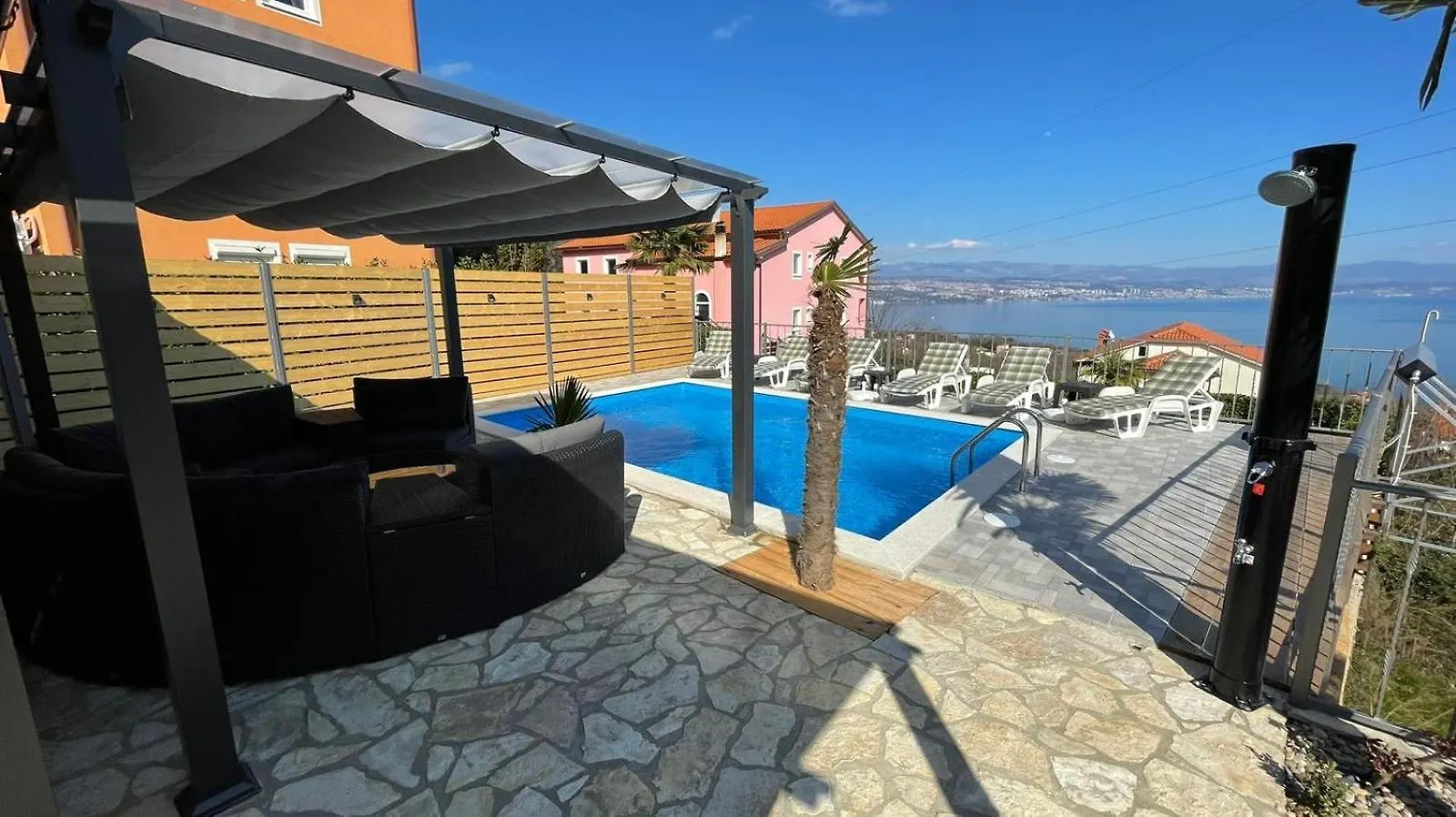 Apartments Kroatien ロヴラン クロアチア